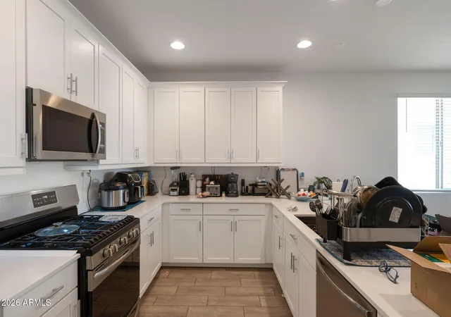 2nd image of 2544 W Sunland Ave, Phoenix, AZ 85041 | MLS# 7029607