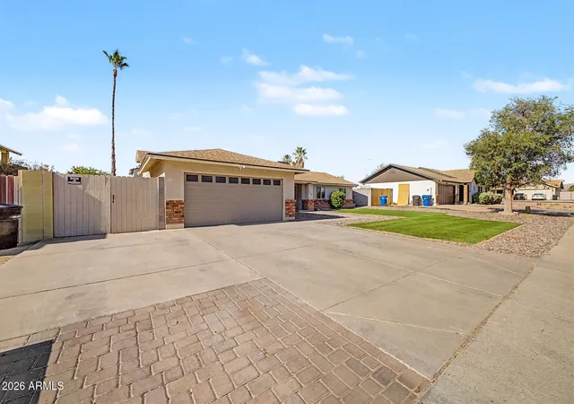 Photo 3 of Single family home for sale at 7338 E Greenway St, Mesa, AZ 85207 | MLS# 7031243 | Listing updated on 2026-09-03