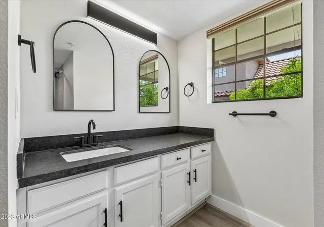 Listing Photo 4 - Condo for sale in building located at 1211 N Miller Rd, Scottsdale, AZ 85257 - Unit #249