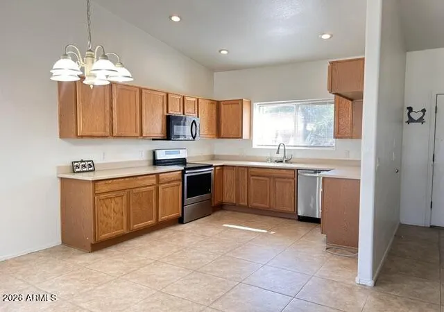 Photo 2 of Single family home for sale at 885 N Poppy St, Wickenburg, AZ 85390 | MLS# 7029751 | Listing updated on 2026-08-23