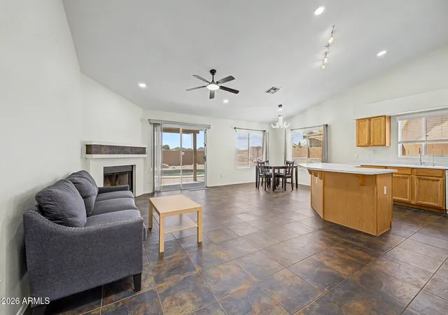 4th image of 18604 N 30Th Pl, Phoenix, AZ 85050 | MLS# 7033103