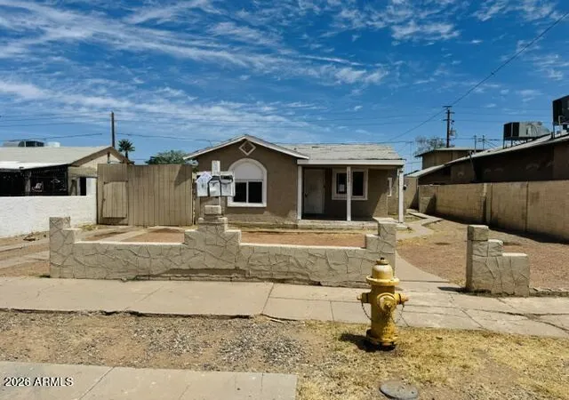 Homes for sale in Phoenix, AZ | 1522 W Taylor St, Phoenix, AZ 85007 | MLS# 7036189