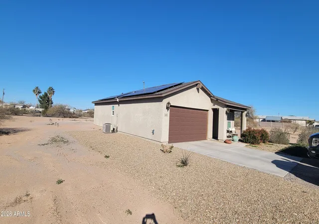 Homes for sale in Eloy, AZ | 3420 W Trona Dr, Eloy, AZ 85131 | MLS# 7030000