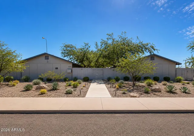 Photo 1 of Townhouse for sale at 1533 E Adams St, Phoenix, AZ 85034 | MLS# 7033471 | Listing updated on 2026-08-25