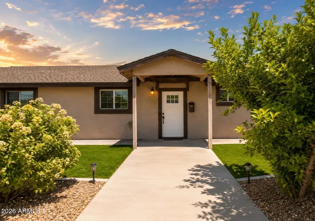 2nd image of 1826 W Oraibi Dr, Phoenix, AZ 85027 | MLS# 7030693
