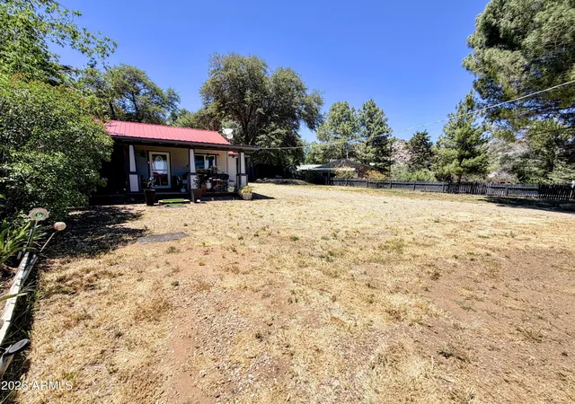4th image of 22402 S Oak Wy, Yarnell, AZ 85362 | MLS# 7030482