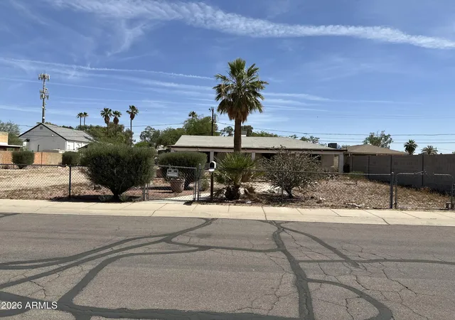 Photo 3 of Single family home for sale at 312 E 3rd Street, Casa Grande, AZ 85122 | MLS# 7035987 | Listing updated on 2026-07-28