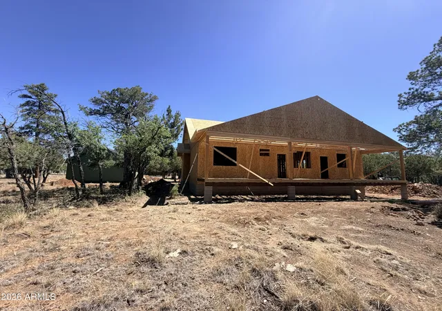 Homes for sale in Happy Jack, AZ | 3266 Durango Dr, Happy Jack, AZ 86024 | MLS# 7038725