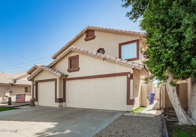 Photo 3 of Single family home for sale at 1921 E Marquette Dr, Gilbert, AZ 85234 | MLS# 7030202 | Listing updated on 2026-10-26