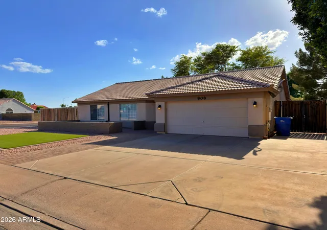 Photo 1 of Single family home for sale at 808 N Winthrop Cir, Mesa, AZ 85213 | MLS# 7030344 | Listing updated on 2026-07-16