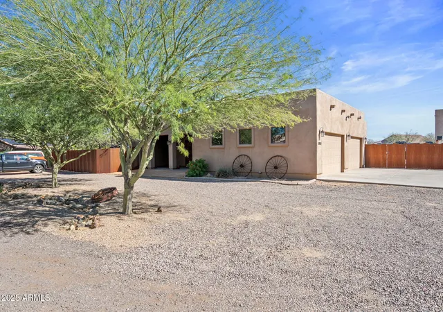 Homes for sale in Phoenix, AZ | 38825 N 29Th Ave, Phoenix, AZ 85086 | MLS# 7030391