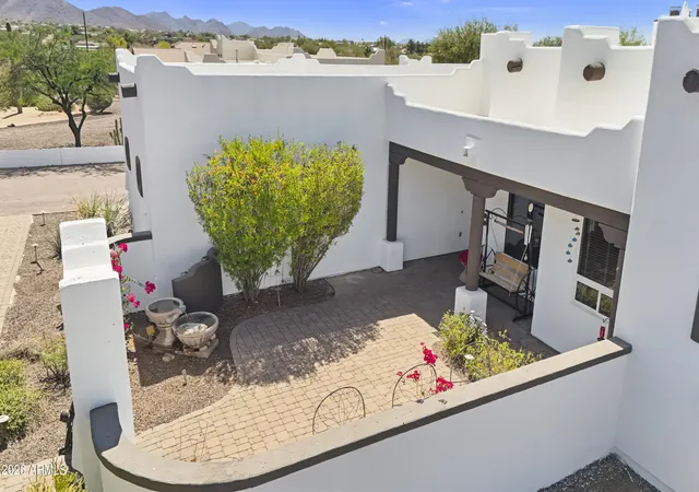 Photo 3 of Single family home for sale at 605 W Ridgecrest Rd, Phoenix, AZ 85086 | MLS# 7030392 | Listing updated on 2026-09-22