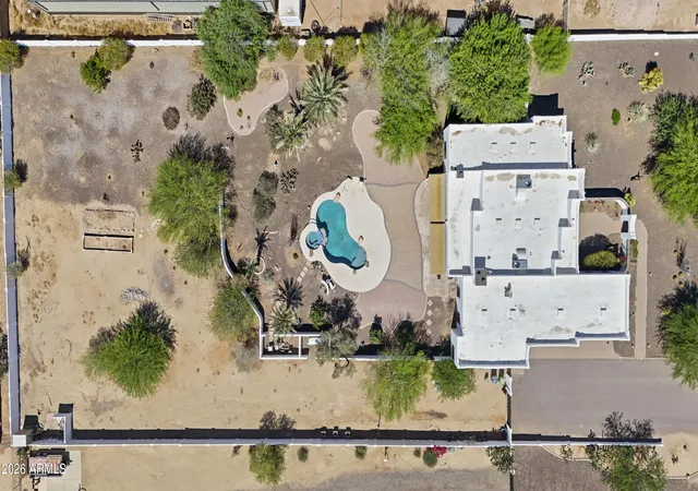 Photo 4 of Single family home for sale at 605 W Ridgecrest Rd, Phoenix, AZ 85086 | MLS# 7030392 | Listing updated on 2026-09-22