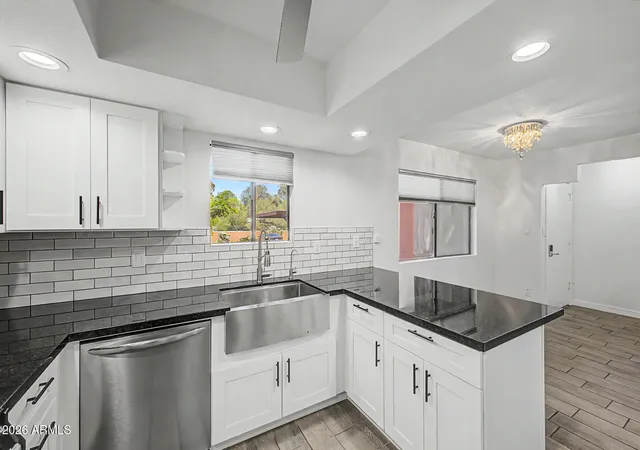 Photo 3 of House for sale at 12222 N Paradise Village Pkwy S #107, Phoenix, AZ 85032 | MLS# 7031823 | Listing updated on 2026-06-14