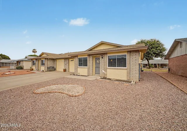 Homes for sale in Peoria, AZ | 9662 W Cinnabar Ave #B, Peoria, AZ 85345 | MLS# 7030501