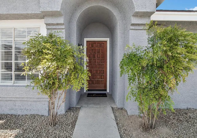 3rd image of 1029 E Annette Dr, Phoenix, AZ 85022 | MLS# 7057505