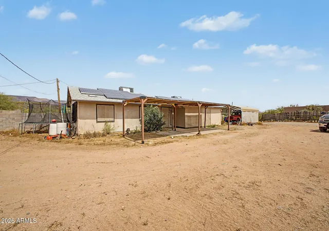 Homes for sale in New River, AZ | 47205 N New River Rd, New River, AZ 85087 | MLS# 7031321