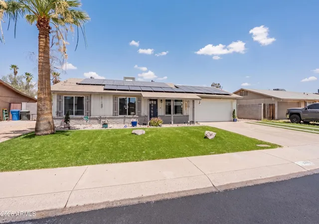 Photo 3 of Single family home for sale at 2520 E Libby St, Phoenix, AZ 85032 | MLS# 7032508 | Listing updated on 2026-07-11