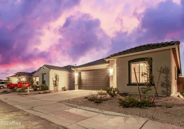 Photo 3 of Single family home for sale at 43606 W Juniper Ave, Maricopa, AZ 85138 | MLS# 7039320 | Listing updated on 2026-09-18