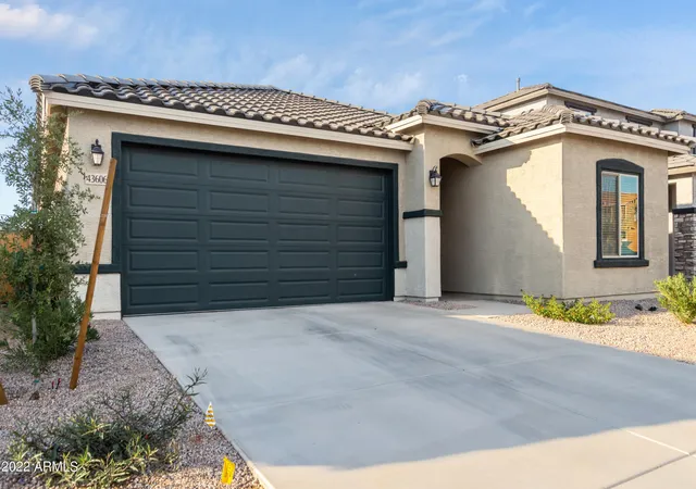 Photo 3 of Single family home for sale at 43606 W Juniper Ave, Maricopa, AZ 85138 | MLS# 7039320 | Listing updated on 2026-09-18