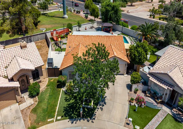 Photo 3 of Single family home for sale at 1933 E Marquette Dr, Gilbert, AZ 85234 | MLS# 7039499 | Listing updated on 2026-07-19