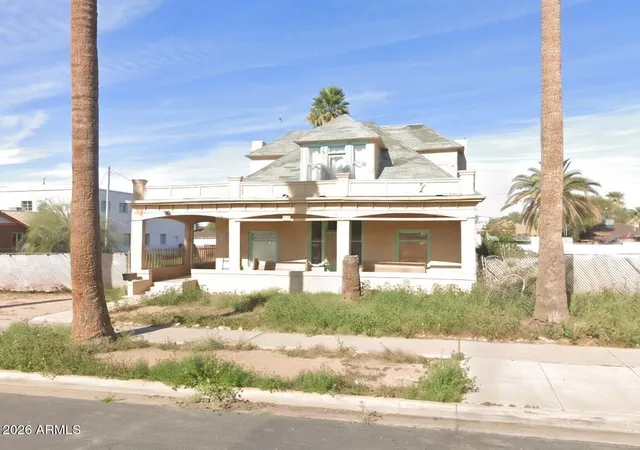 Single family home for sale at 916 E Mckinley St, Phoenix, AZ 85006 | MLS# 7031411