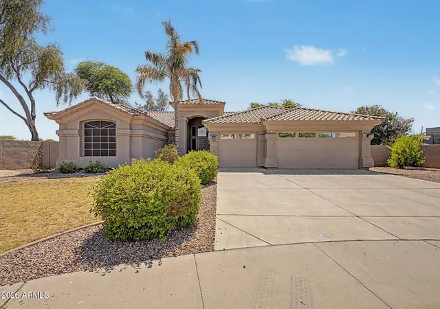 Photo 1 of Single family home for sale at 2160 S Boulder Ct, Gilbert, AZ 85295 | MLS# 7034494 | Listing updated on 2026-08-11