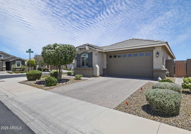 Photo 3 of Single family home for sale at 707 N 152nd Drive, Goodyear, AZ 85338 | MLS# 7031125 | Listing updated on 2026-10-28