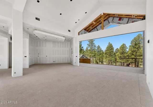Homes for sale in Flagstaff, AZ | 3563 S Clubhouse Cir #122, Flagstaff, AZ 86005 | MLS# 7032660