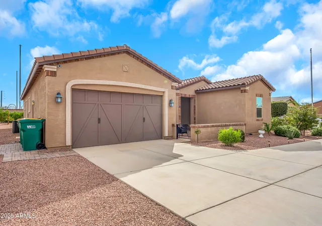 Homes for sale in Maricopa, AZ | 41553 W Springtime Rd, Maricopa, AZ 85138 | MLS# 7031066