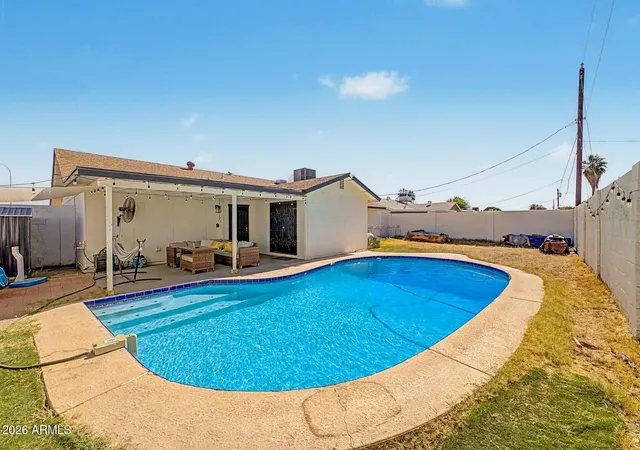 Photo 3 of Single family home for sale at 4104 W Butler Dr, Phoenix, AZ 85051 | MLS# 7037069 | Listing updated on 2026-06-28
