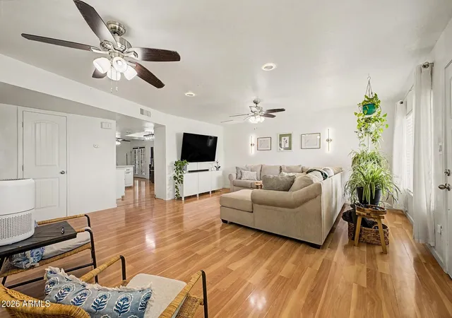 Photo 4 of Single family home for sale at 4104 W Butler Dr, Phoenix, AZ 85051 | MLS# 7037069 | Listing updated on 2026-06-28