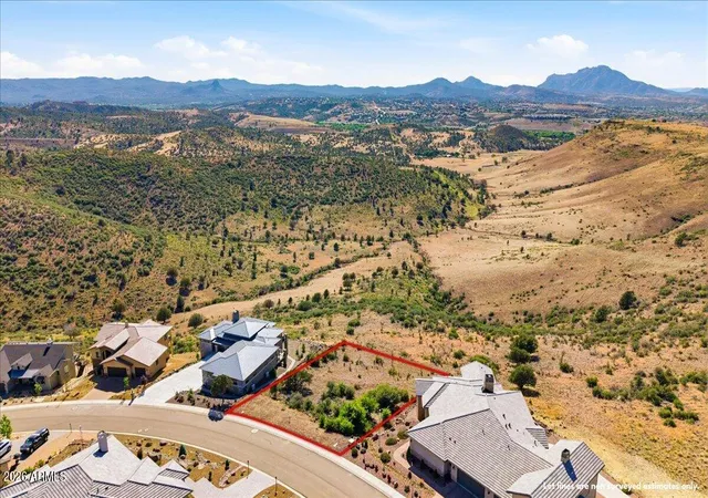 2nd image of 1070 Dry Gulch Dr #381, Prescott, AZ 86301 | MLS# 7032926