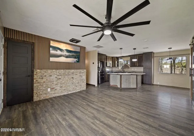5th image of 189 W 3Rd Ave, Eagar, AZ 85925 | MLS# 7031027