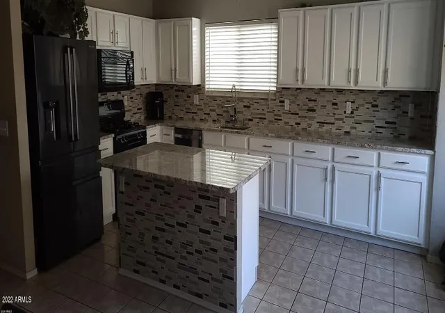 Photo 4 of Single family home for sale at 2270 E Palm Beach Dr, Chandler, AZ 85249 | MLS# 7031181 | Listing updated on 2026-08-11