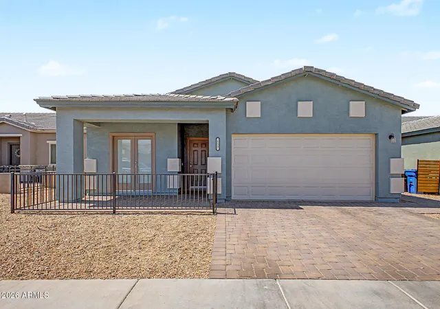 1st image of 533 W Harwell Rd, Phoenix, AZ 85041 | MLS# 7031202
