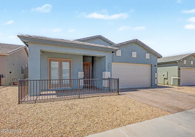 3rd image of 533 W Harwell Rd, Phoenix, AZ 85041 | MLS# 7031202