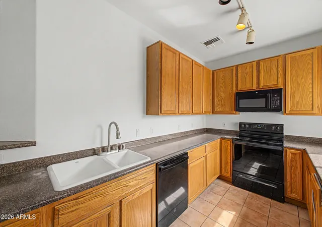 Listing Photo 2 - Condo for sale in building located at 6535 E Superstition Springs Blvd, Mesa, AZ 85206 - Unit #257