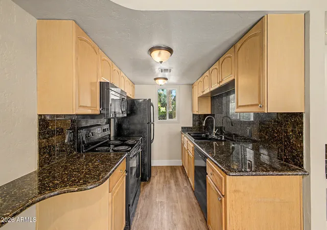 Photo 3 of Townhouse for sale at 4830 N 73rd Street, Scottsdale, AZ 85251 | MLS# 7031965 | Listing updated on 2026-07-25