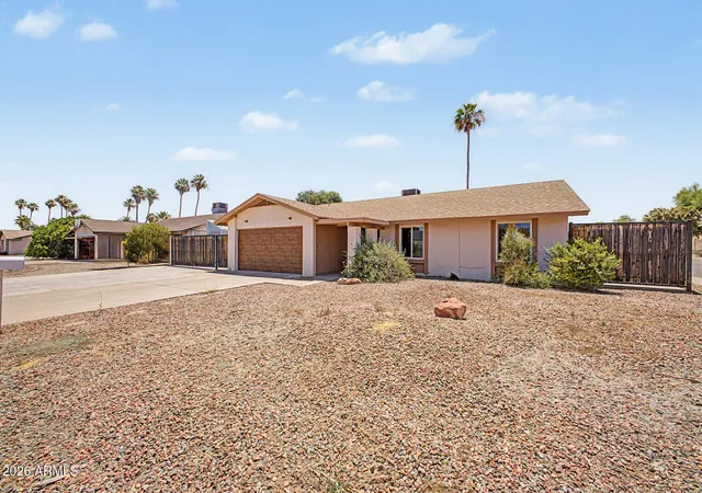 Photo 3 of Single family home for sale at 3401 E Dahlia Dr, Phoenix, AZ 85032 | MLS# 7032294 | Listing updated on 2026-09-13