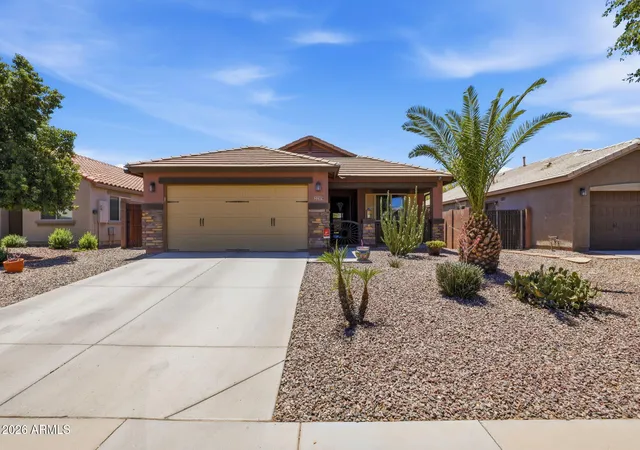 Homes for sale in Gilbert, AZ | 2215 E Hazeltine Wy, Gilbert, AZ 85298 | MLS# 7031319