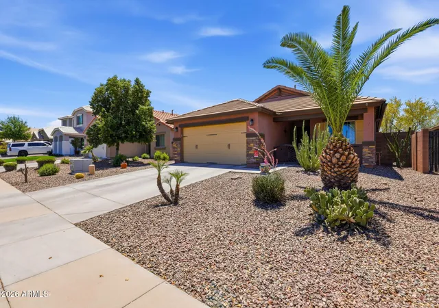 Homes for sale in Gilbert, AZ | 2215 E Hazeltine Wy, Gilbert, AZ 85298 | MLS# 7031319