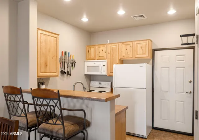 Homes for sale in Overgaard, AZ | 2409 Quarter Horse Trl #227, Overgaard, AZ 85933 | MLS# 7031888