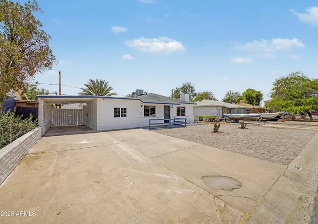 2nd image of 2827 W Cavalier Dr, Phoenix, AZ 85017 | MLS# 7031341