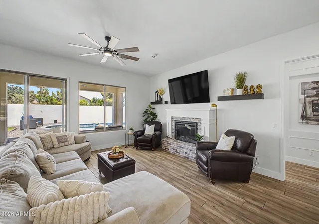 Photo 3 of Single family home for sale at 1952 W Mead Ct, Chandler, AZ 85248 | MLS# 7033794 | Listing updated on 2026-08-27