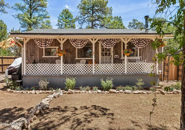 Homes for sale in Overgaard, AZ | 2893 Holiday Forest Dr, Overgaard, AZ 85933 | MLS# 7031543