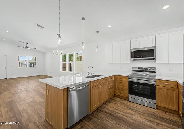 Photo 1 of Single family home for sale at 1416 E Pierce St, Phoenix, AZ 85006 | MLS# 7035159 | Listing updated on 2026-10-02
