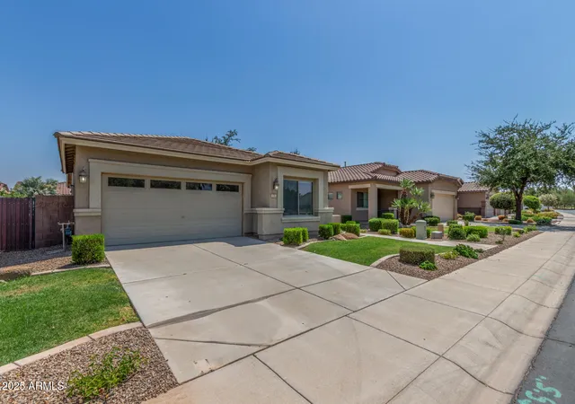 Photo 3 of Single family home for sale at 374 W Lyle Ave, San Tan Valley, AZ 85140 | MLS# 7031522 | Listing updated on 2026-09-21