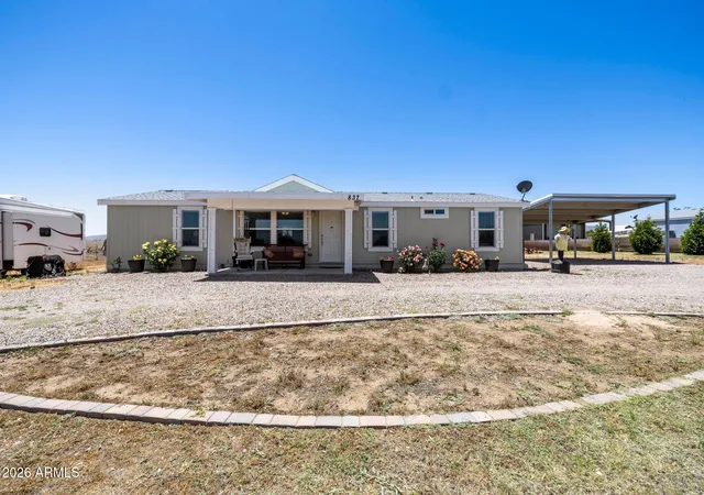 Photo 3 of Sale Pending at 837 Good Shepherd Trl, Chino Valley, AZ 86323 | MLS# 7039879 | Listing updated on 2026-09-03