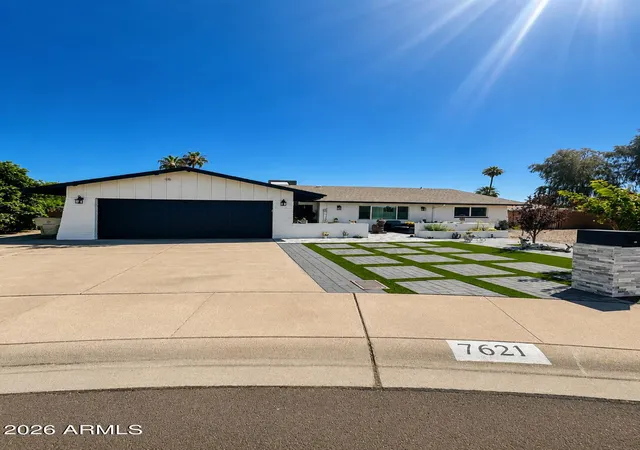 Photo 1 of Single family home for sale at 7621 N 48th Drive, Glendale, AZ 85301 | MLS# 7034871 | Listing updated on 2026-10-05